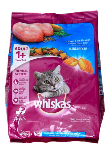 WHISKAS Dry Cat Food Ocean Fish Flavour 480 g