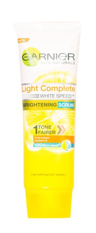 Garnier Light Complete Facial Scrub 50 ml