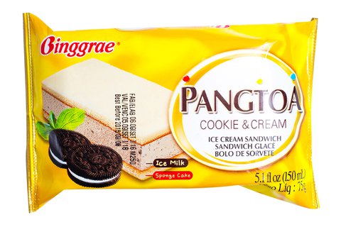 Pangtoa Cookie &amp; Cream Ice Cream Sandwich 150 ml