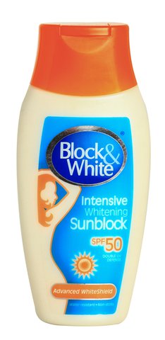Block &amp; White Intensive Whitening Sunblock SPF 50 100 ml