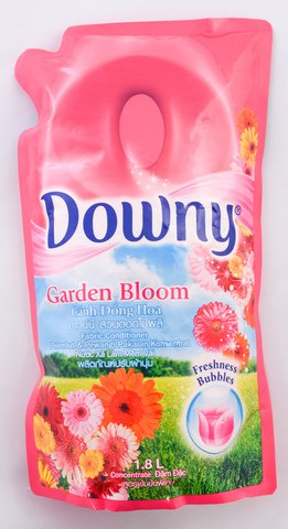 Downy Garden Bloom Refill Fabric Conditioner 1.6 l