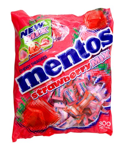 Mentos Strawberry Mix Chewy Dragees 300 pcs