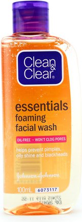Clean &amp; Clear Facial Wash Essentials 100 ml
