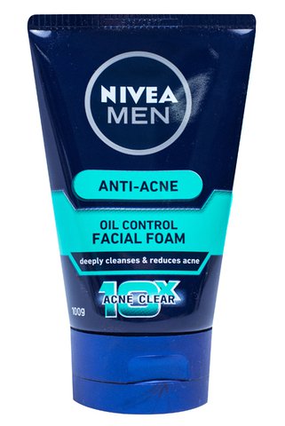 Nivea Men Facial Foam Anti Acne Oil Control 100 ml